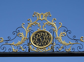 The Gate of Beverly Wilshire, A Four Season Hotel.